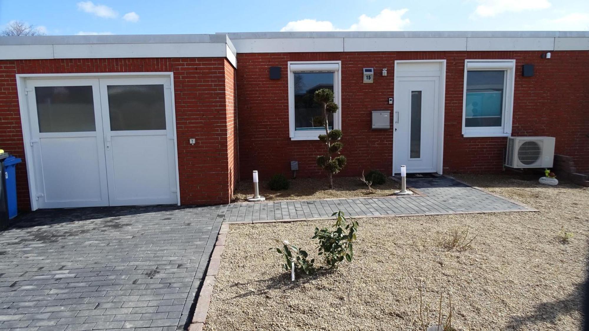 Ferienhaus Plattfisch 돌눔 외부 사진